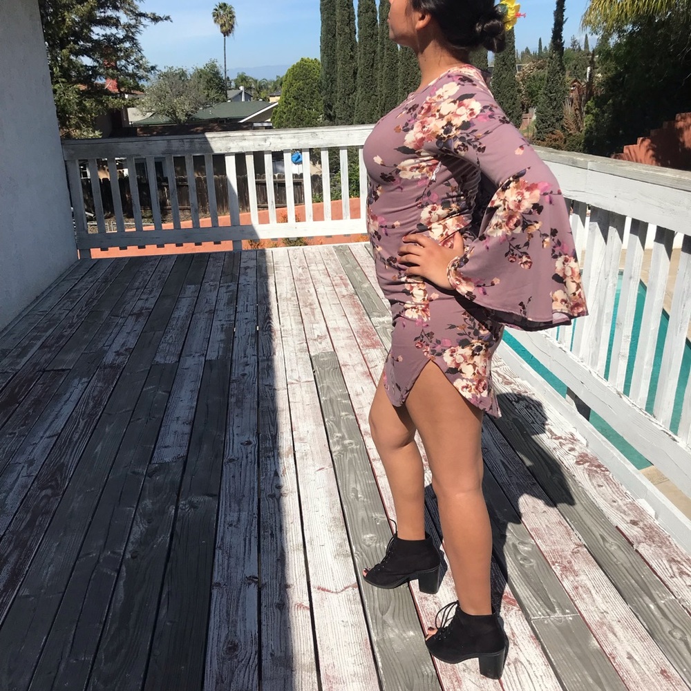 Mauve dress small size